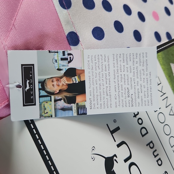 Scout Pink Outdoor Throw Blanket - Picture 4 of 6